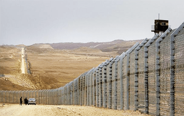 Увеличение финансирования возведения стены на границе